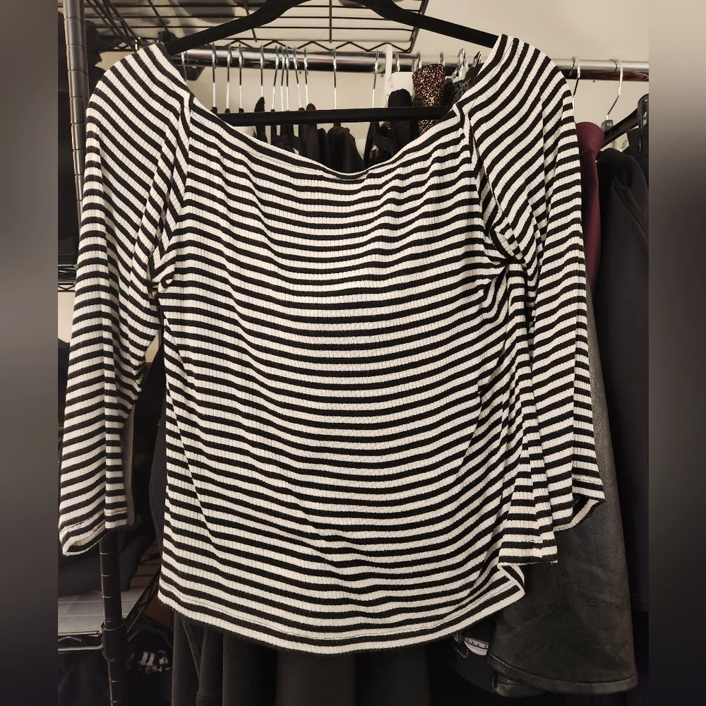 Tie Me Up Top - Picture 7 of 8